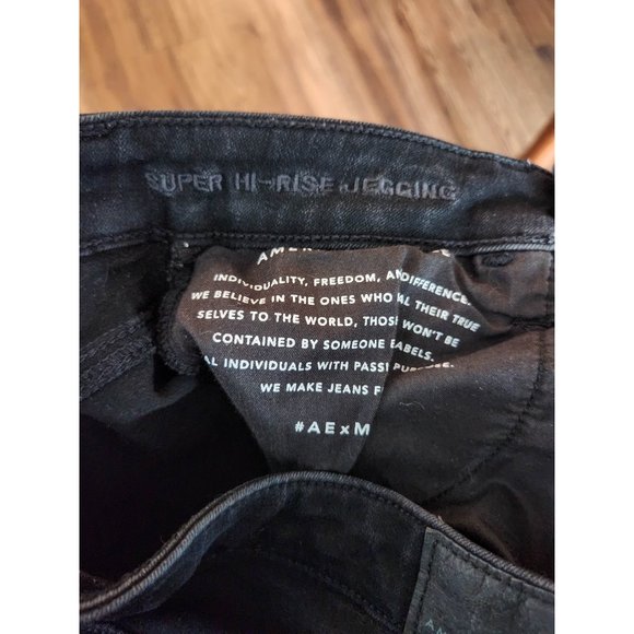 American Eagle High-Waisted Next Level Stretch Jegging | Black | US 8 Short - Picture 6 of 7